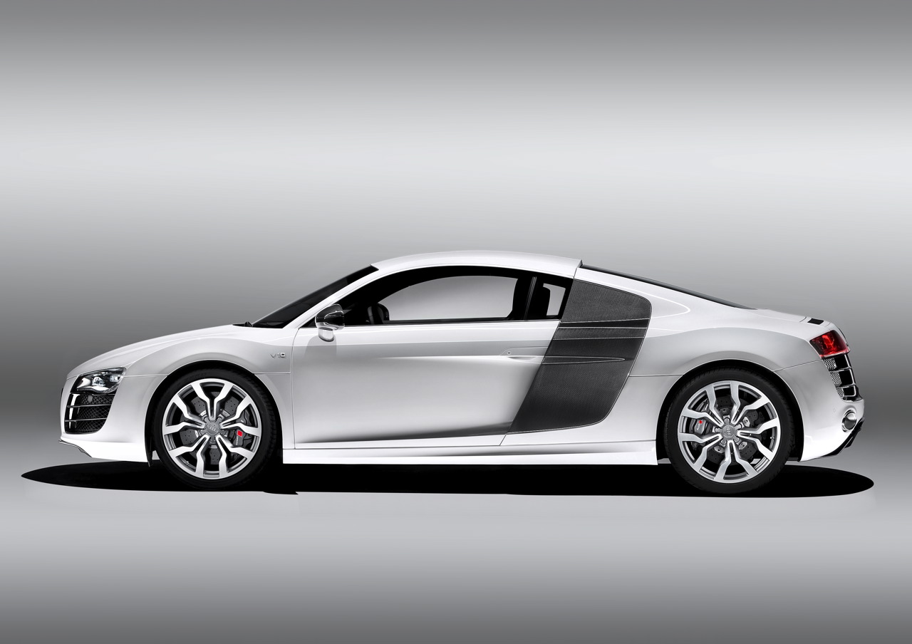 Audi-R8-V10-002.jpg