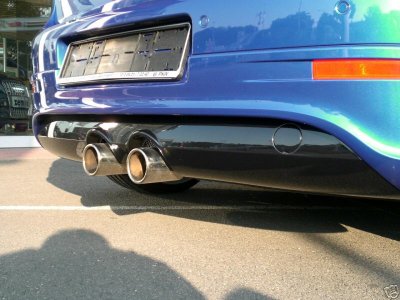 Lackierte Schürze_2.jpg Lackierte Schürze_2.jpg