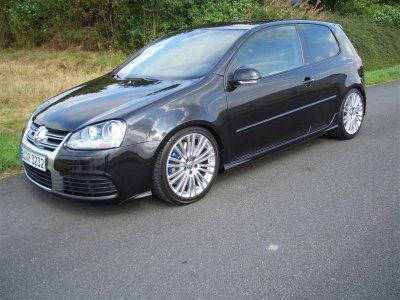 Golf R32 KW Variante 2 001 (Medium).jpg