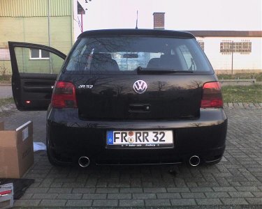 links us rechts orginal.jpg