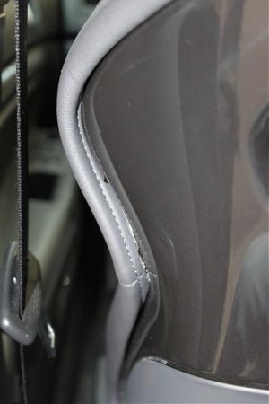 Golf R 32 Sitze 004.jpg