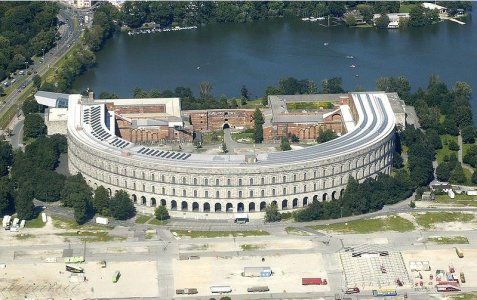 Datei-Nuremberg Aerial Kongresshalle.jpeg