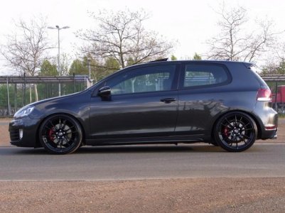Golf GTI Seite links 1.jpg