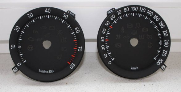 TachoscheibenR32.jpg