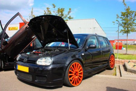 60570_1590998424895_1533928063_31490828_1226324_n copy.jpg