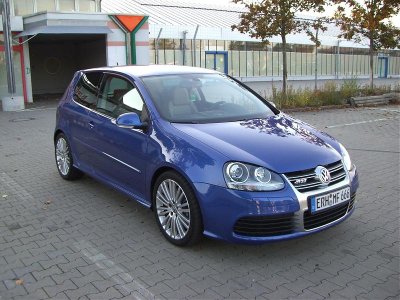 Golf R32 8.jpg