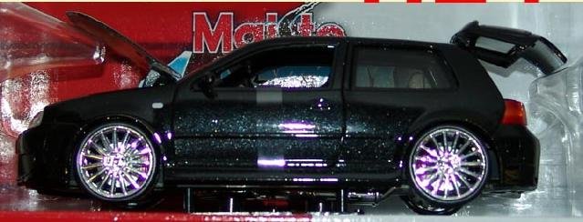 modellauto r32 1.JPG