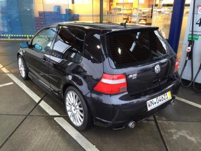 R32 hinten.jpg