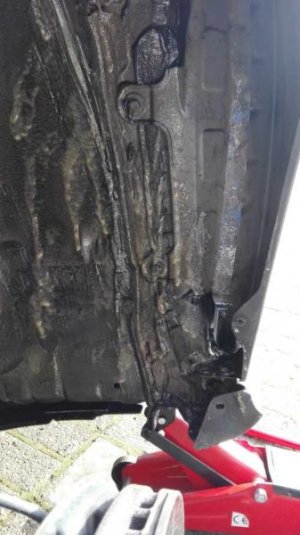 K800_Kotflügel nach Reinigung.jpg