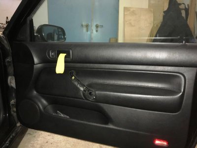 068_Tür.jpg 068_Tür.jpg