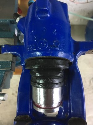 Bremssattel hinten 14.jpg