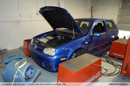 R32_photo1.jpg R32_photo1.jpg