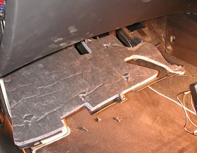 r32-exhaust-switch1.jpg r32-exhaust-switch1.jpg