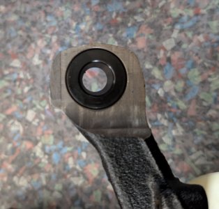 Spurstangenaufnahme mit Hülse.jpg