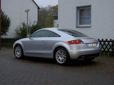 TT Seite links Heck.JPG