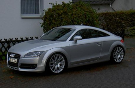 TT Seite links Front Fake tiefer.jpg