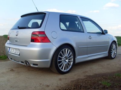 klein Seite schräg.jpg