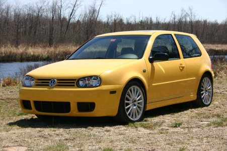 VW Farbe IMOLAGELB LY1C.jpg