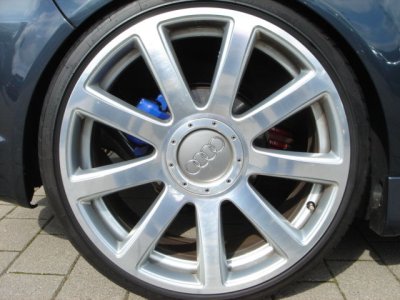 Audi A8 20 Zoll (3).JPG