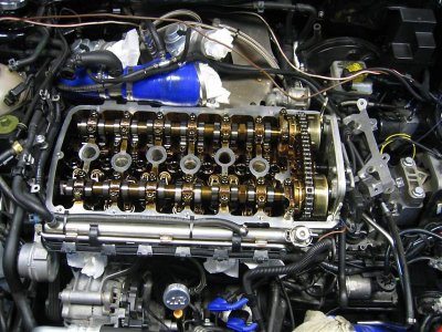 ventildeckelMobil1 0W40.jpg