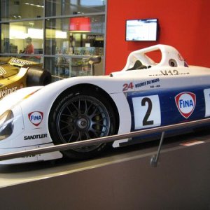 BMW V12 LM
