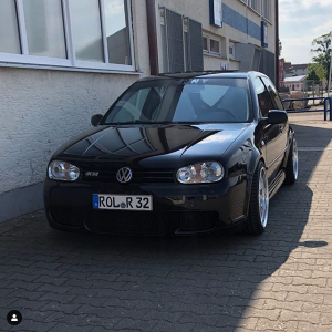 Ausbaustufe 3: 
 - Bilstein Performance Airride 
 - Airlift 3P Steuerung
 - Bilstein Performance Sturzdomlager
 - 3" Eigenbau Abgasanlage 
 - Spurplat