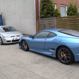 Das Original stammt vom 06.05.2015. Keine Ahnung mehr, in welchem Kontext das entstand, und ob in der Situation womöglich eine Art Konkurrenzdenken he