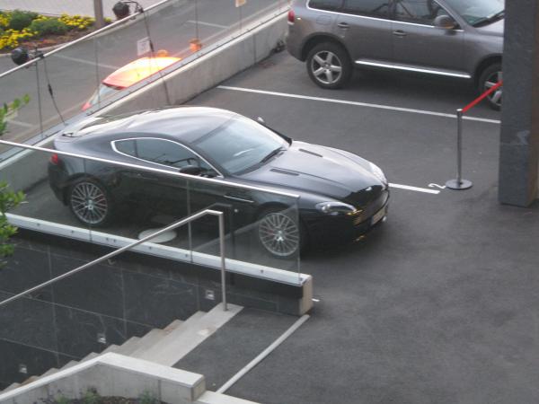 Aston Mortin DB9