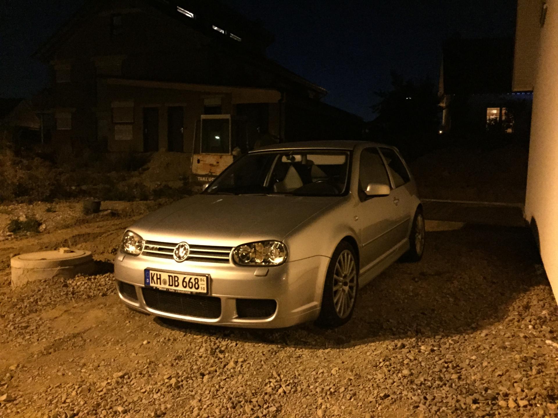 Der .:R auf unsere Baustelle