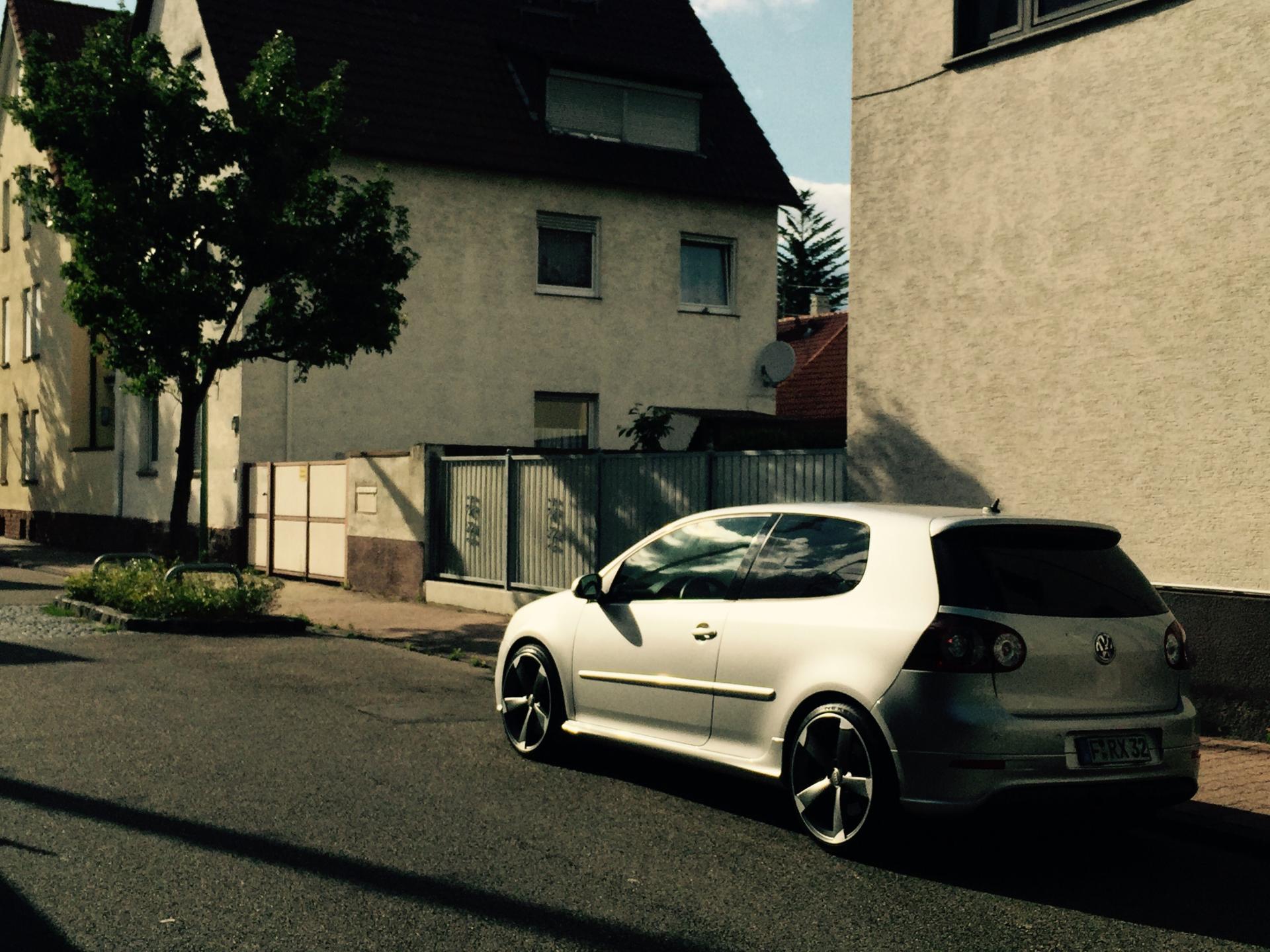 Letztendlich kamen doch nochmal andere Schuhe auf den r32 :)