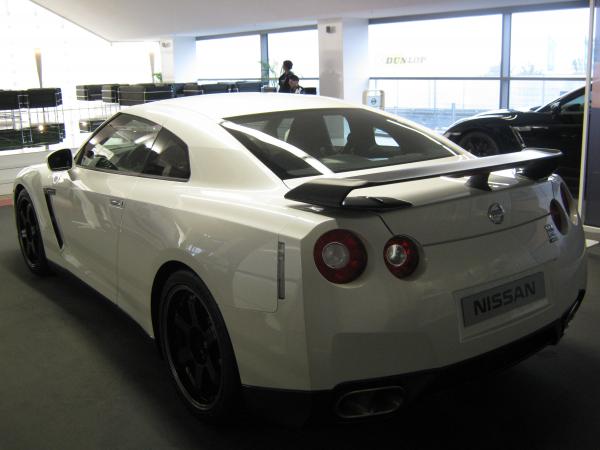 Nissan GTR
