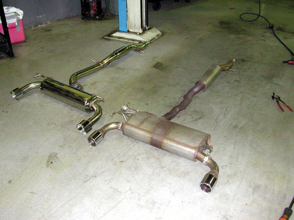 r32_exhaust_06_600.jpg