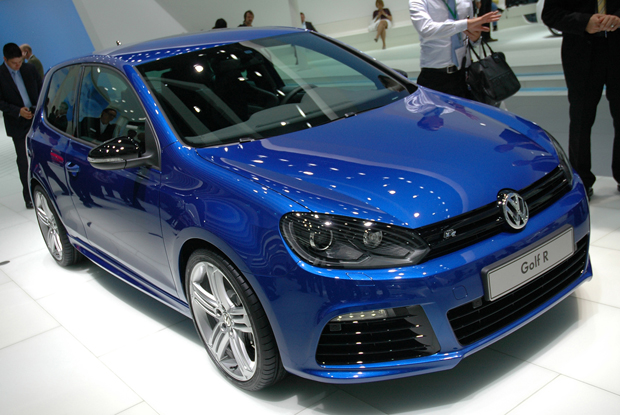01-vw-golf-r20-live-620op.jpg