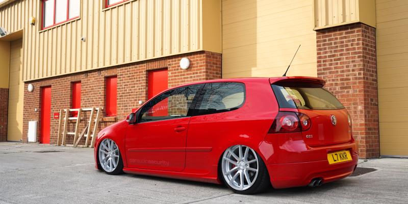 VW%20MK5%20GTI_03.JPEG