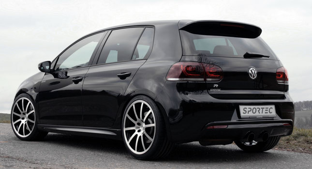 2011-Volkswagen-Golf-R-by-APS-Picture.jpg